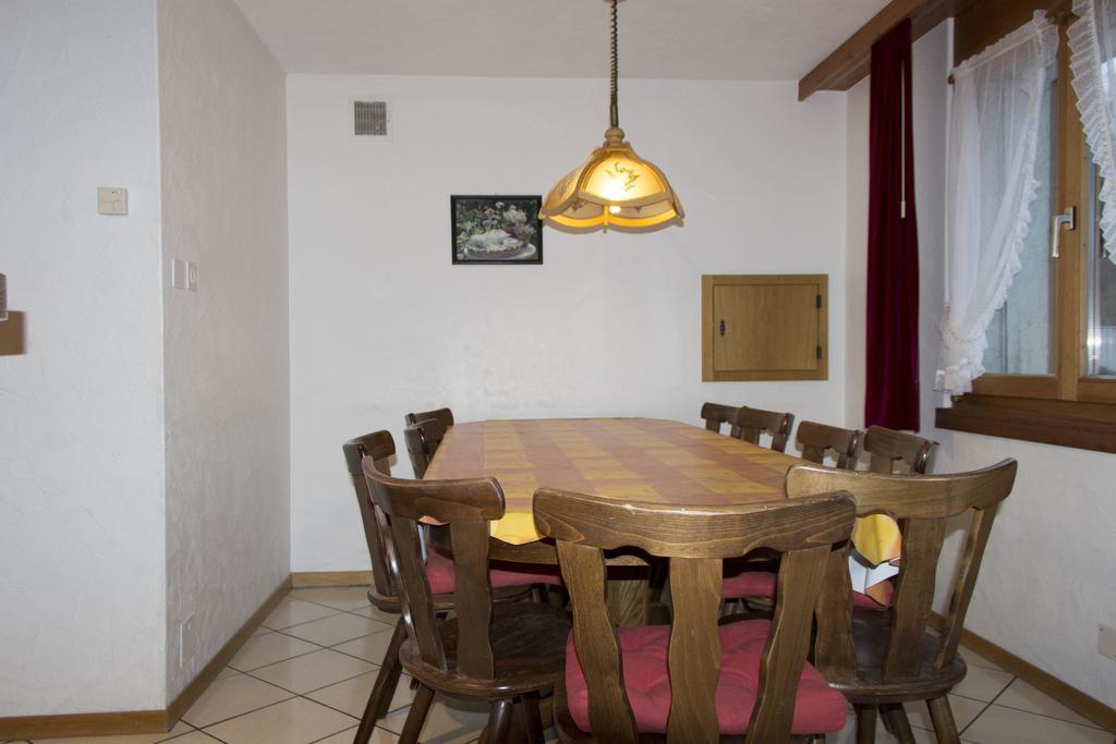 Apartment Etzel Saas-Fee Room photo