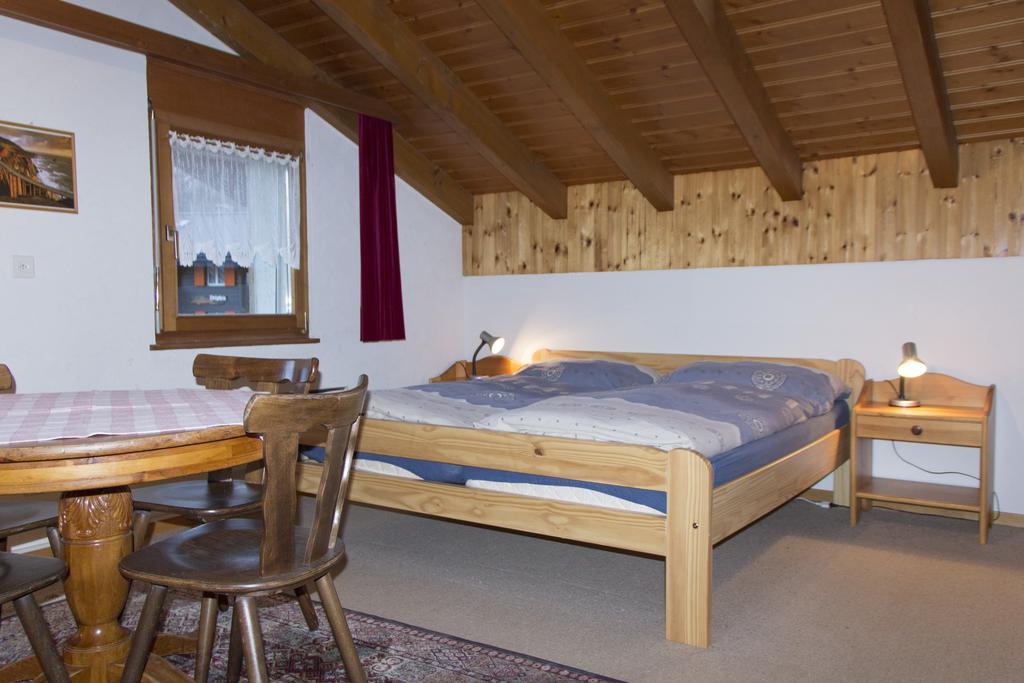 Apartment Etzel Saas-Fee Room photo